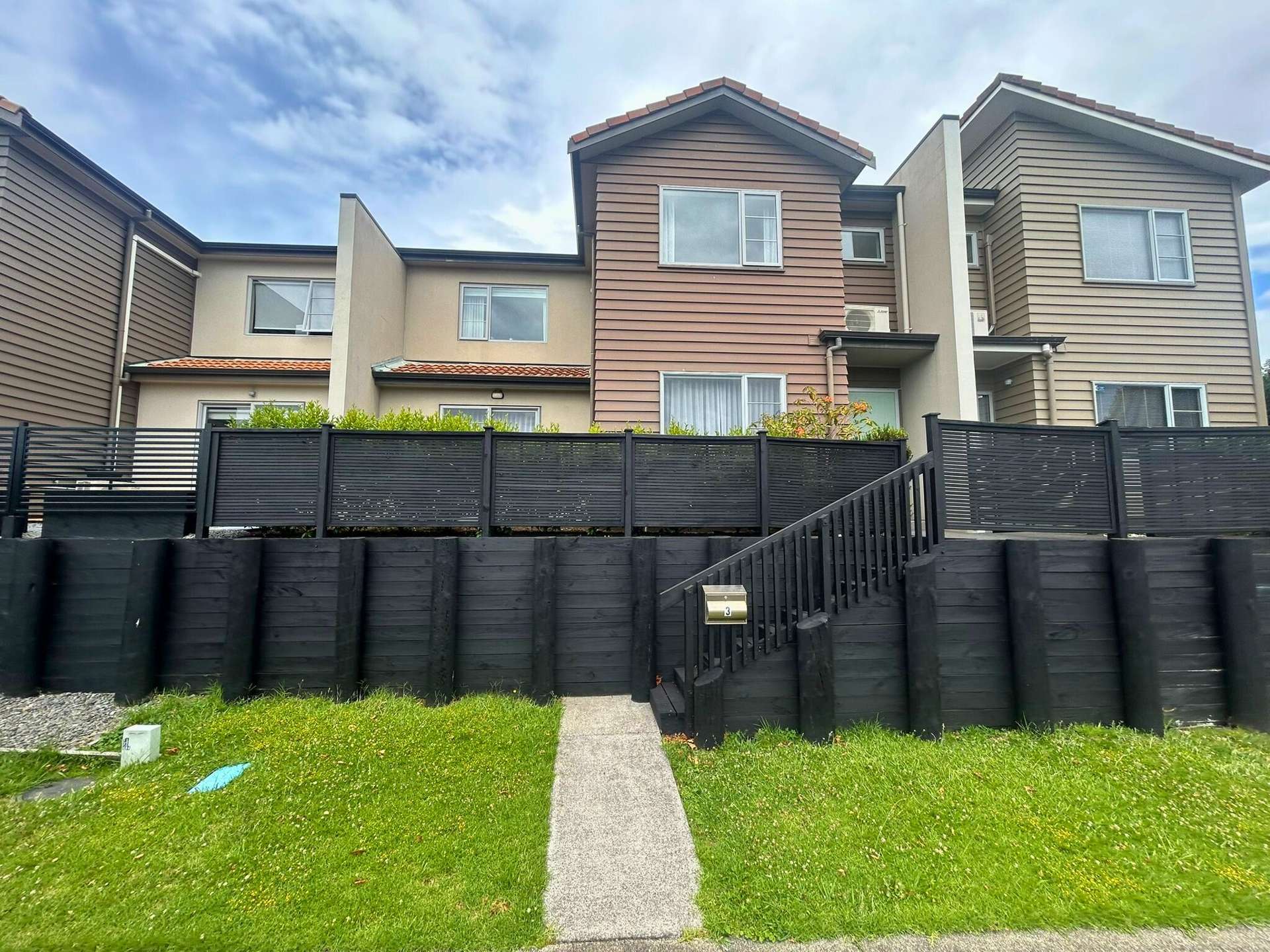 3 Savona Drive Flat Bush_0