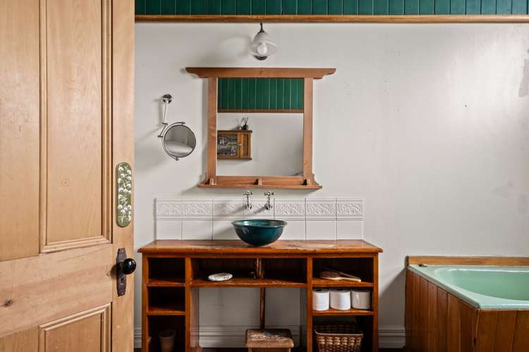 3 Dickson Street Kaiti_11