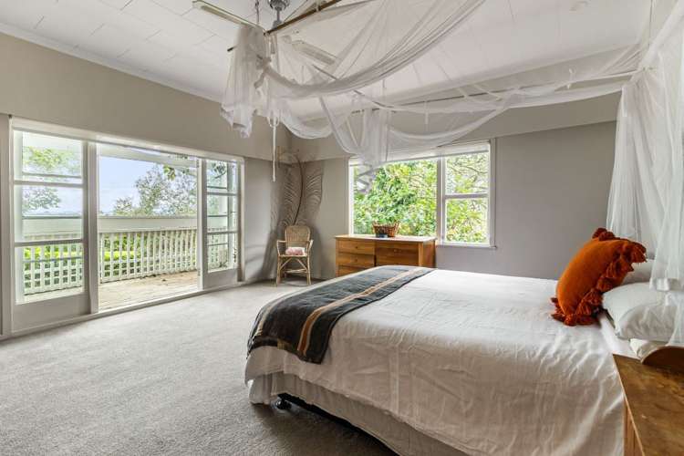 2157 East Coast Road Stillwater_13