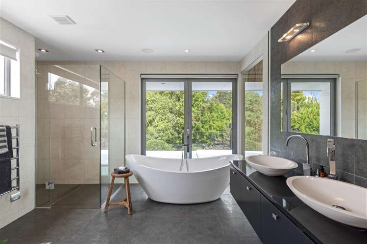 33 and 35 Glen Oaks Drive Northwood_24