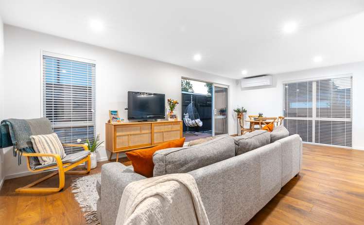 2/179 Weston Road Saint Albans_6