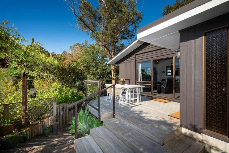 74 and 76 Milton Road Bluff Hill_20