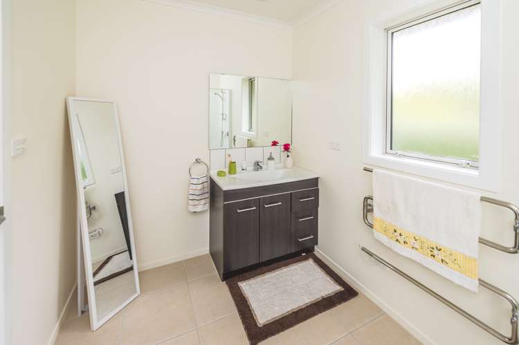 153 Springvale Road Westmere_12