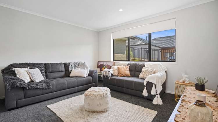 136 Adler Drive Ohauiti_5