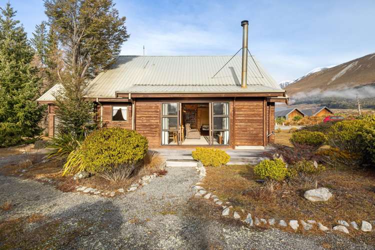 28 & 30 Trelissick Loop Castle Hill_21