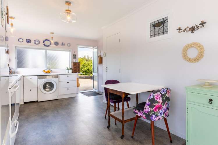 113 and 115 Grey Street Woodville_8