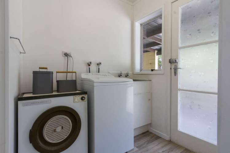 2/68 Clayburn Road Glen Eden_8