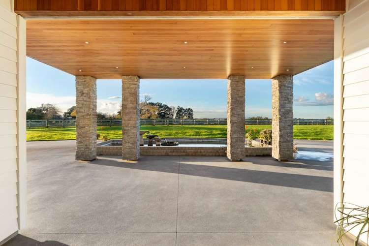 6 Livery Lane Taupaki_35