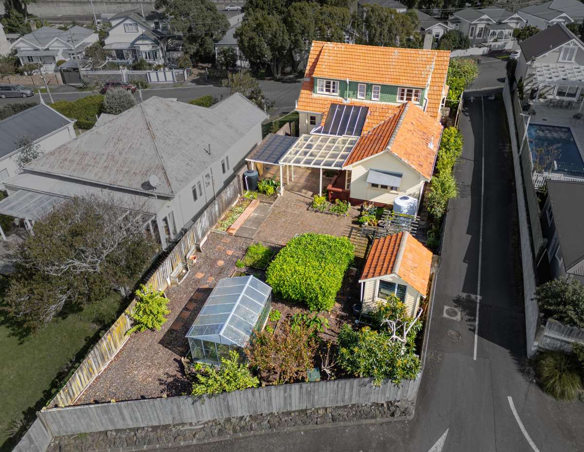 106 Clonbern Road_0