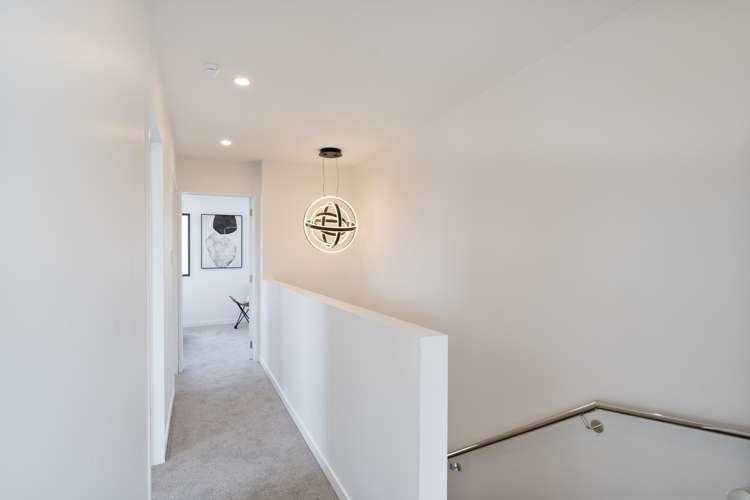 2/31 (Lot1) Tiroroa Avenue Te Atatu South_27