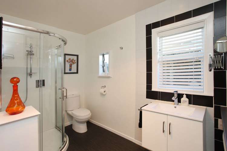 23 Hartley Avenue Strowan_8