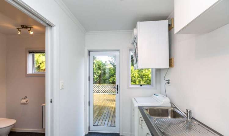 32 Cameron Street New Plymouth_18