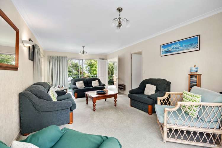 136 Halsey Drive Lynfield_9