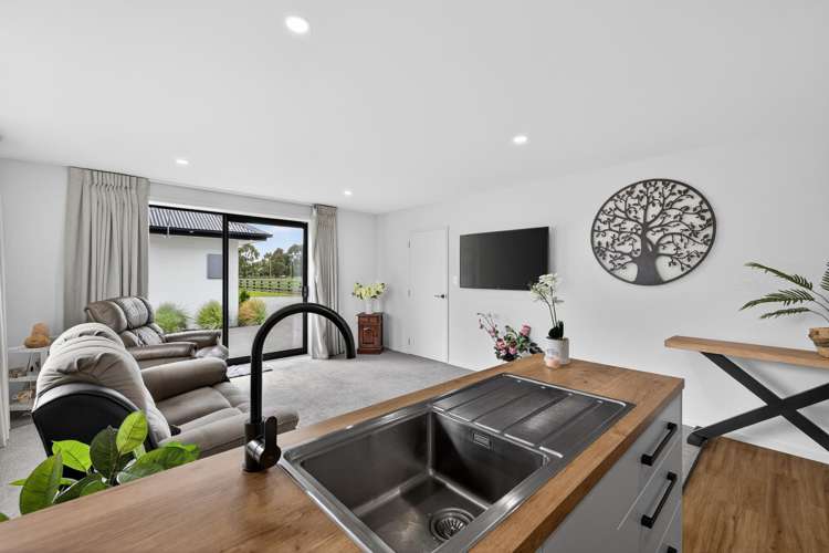 739 Robinsons Road Rolleston_27