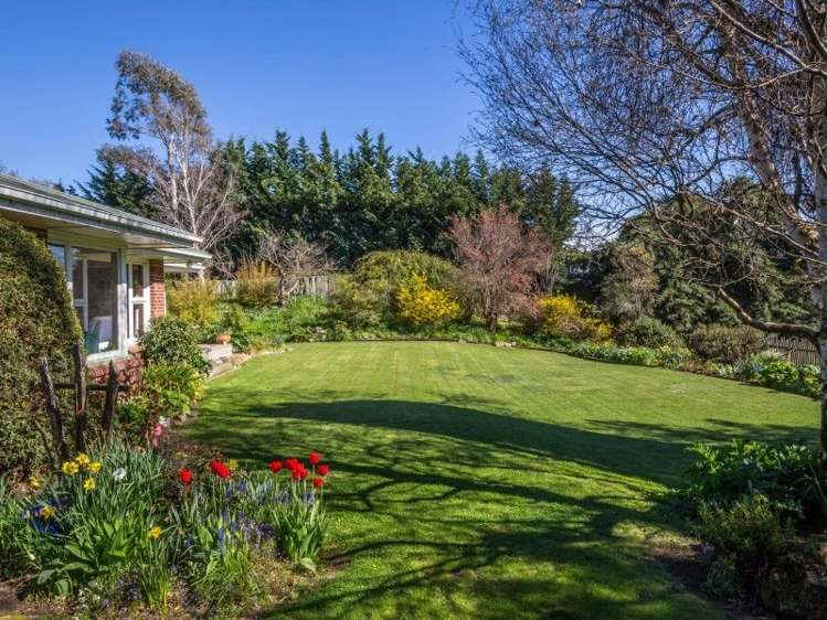 307 Broxton Road MacDonald Downs_12