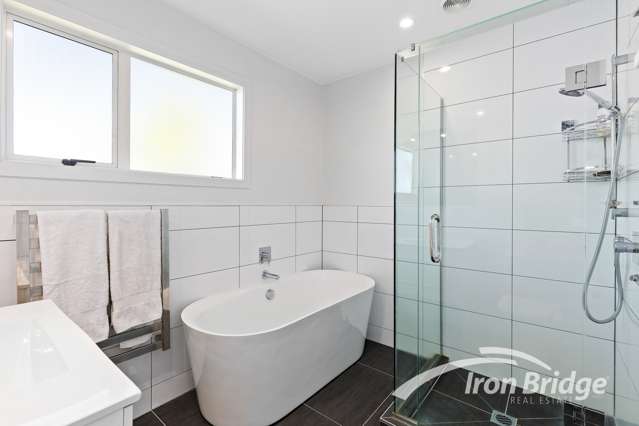 31a Chippendale Crescent Birkdale_4