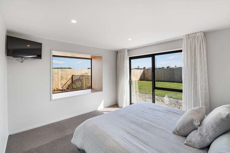 42 Blunden Road Lincoln_11