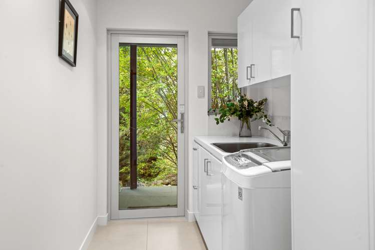 49 The Half Mile Alexandra_23