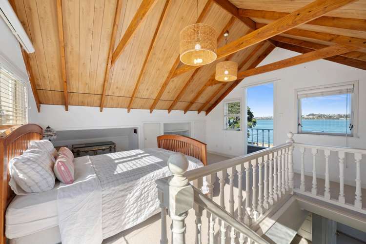 29 Queens Parade Devonport_30