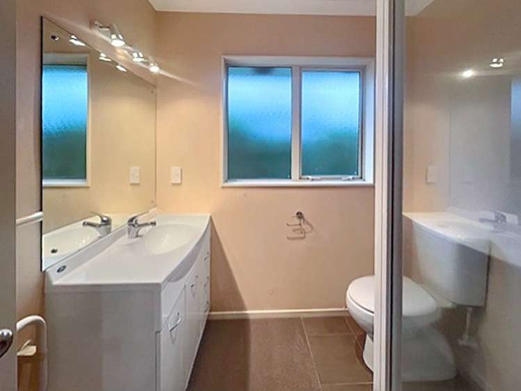 8 Murphy Court 10923_10