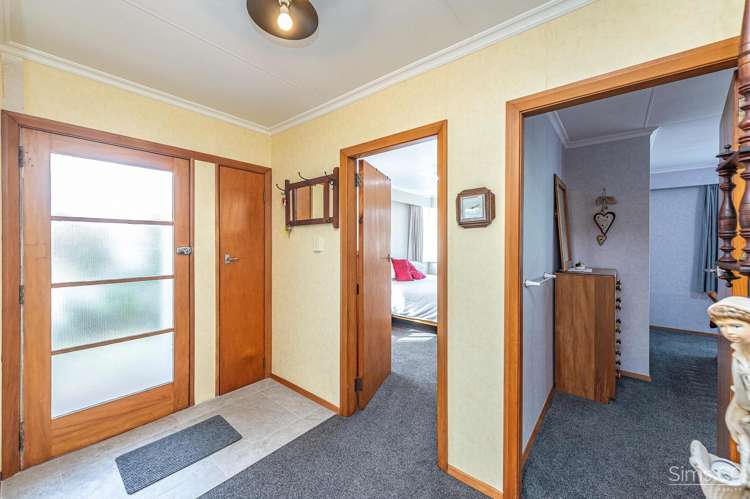 34 Selwyn Crescent College Estate_23