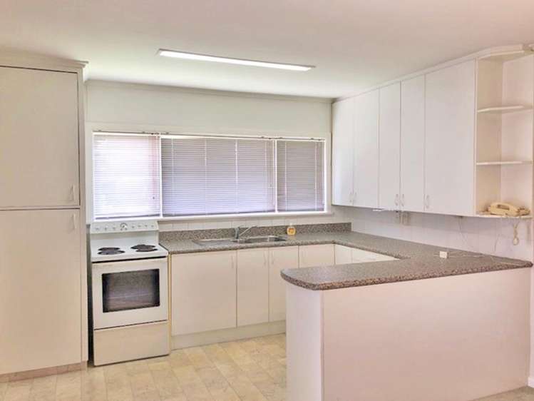 60 Brandon Road Glen Eden_3