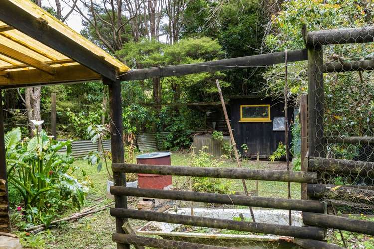 83 Warner Park Avenue Laingholm_19