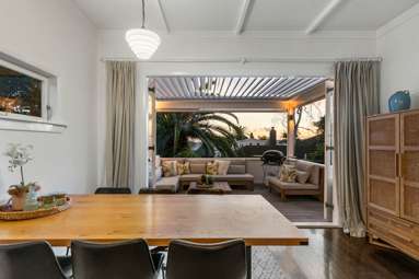 99 Clarence Street_3