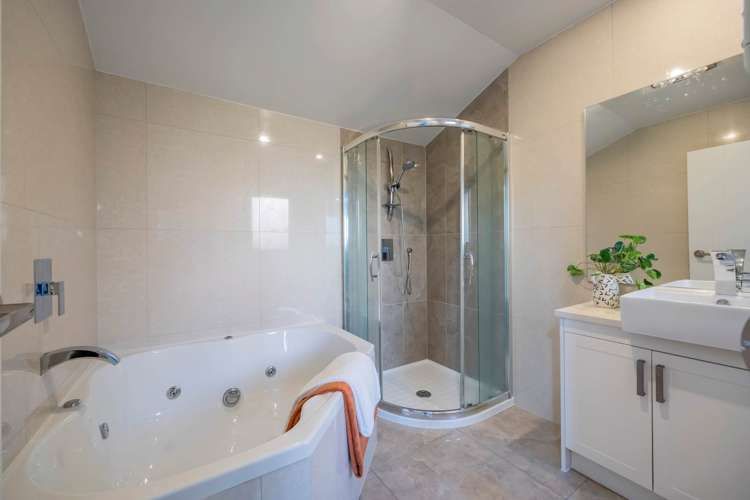 1a Mana Lane Pinehill_12