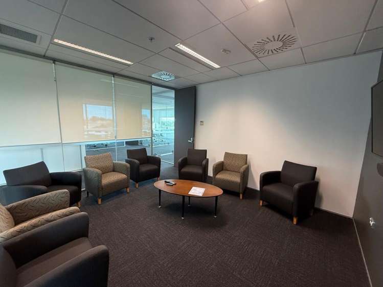 LVL 6 / 62 Worcester Boulevard City Centre_11