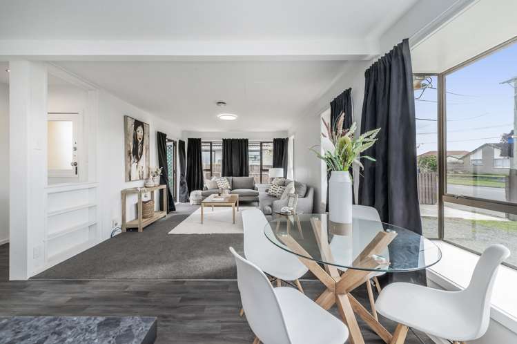 164 Shortland Street Aranui_9