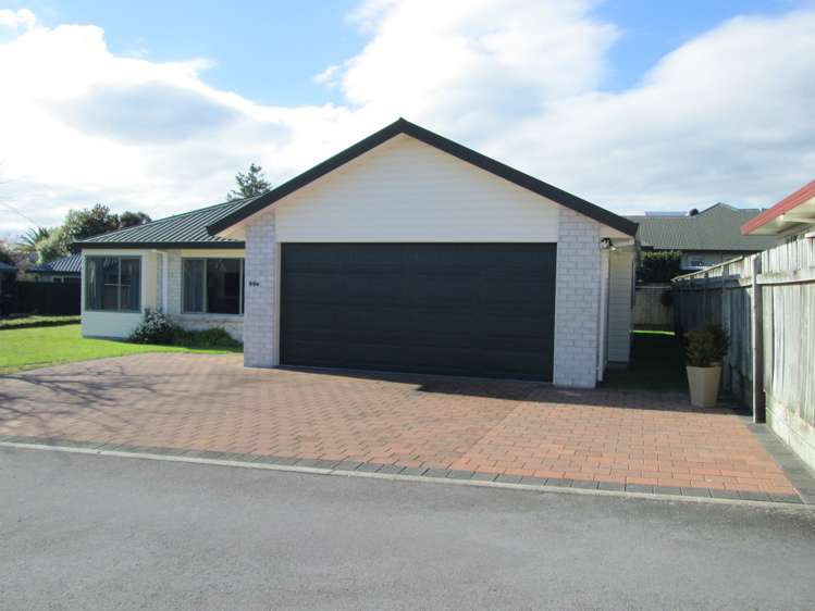 60b Stanley Street Wharewaka_1