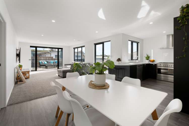 11 Anatere Rise Athenree_6