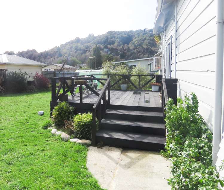 51 Dick Street Reefton_15