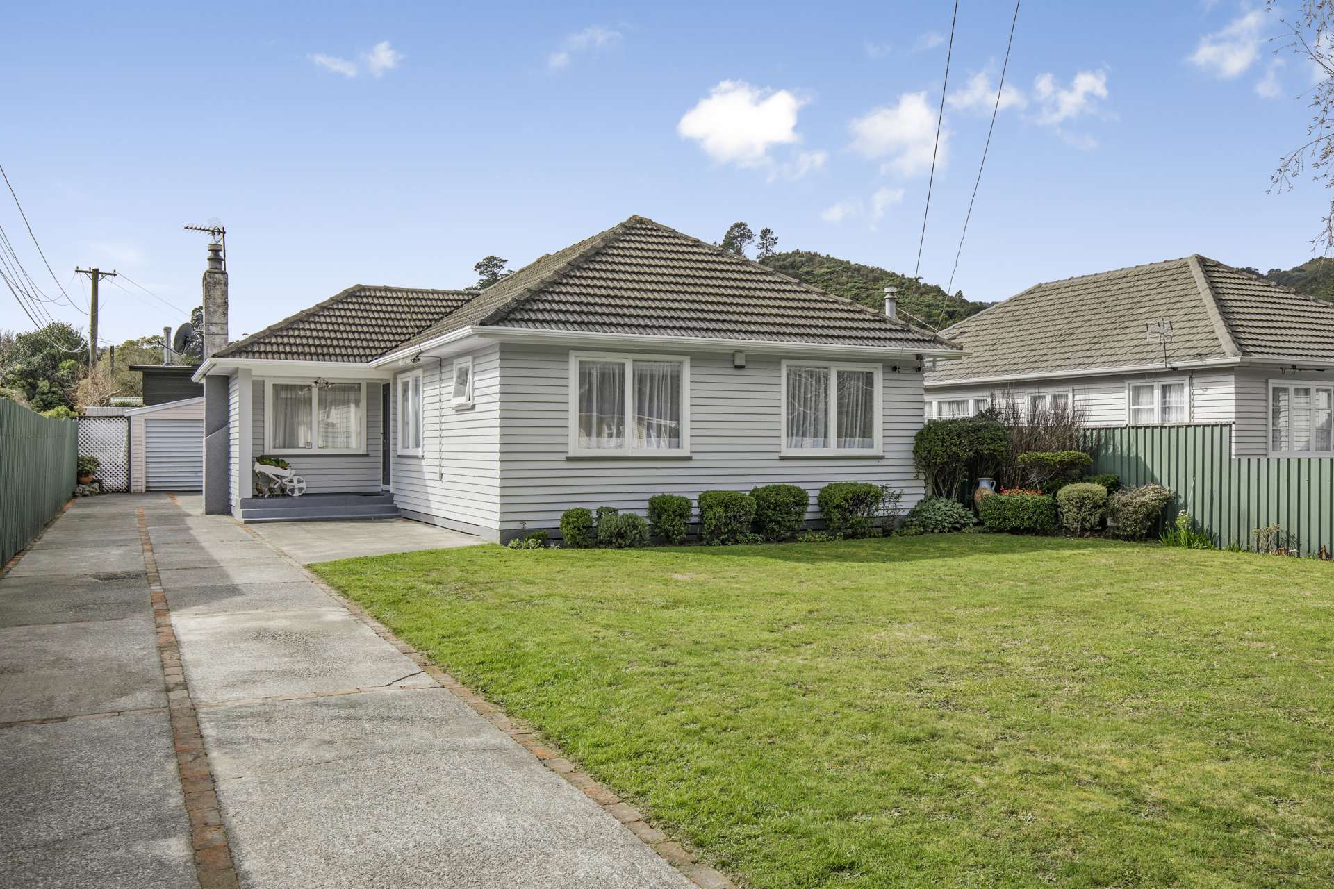 111 Hine Road Wainuiomata_0