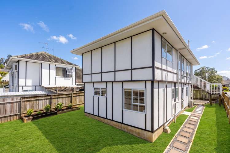 2/3 Ronald Macken Place Windsor Park_23