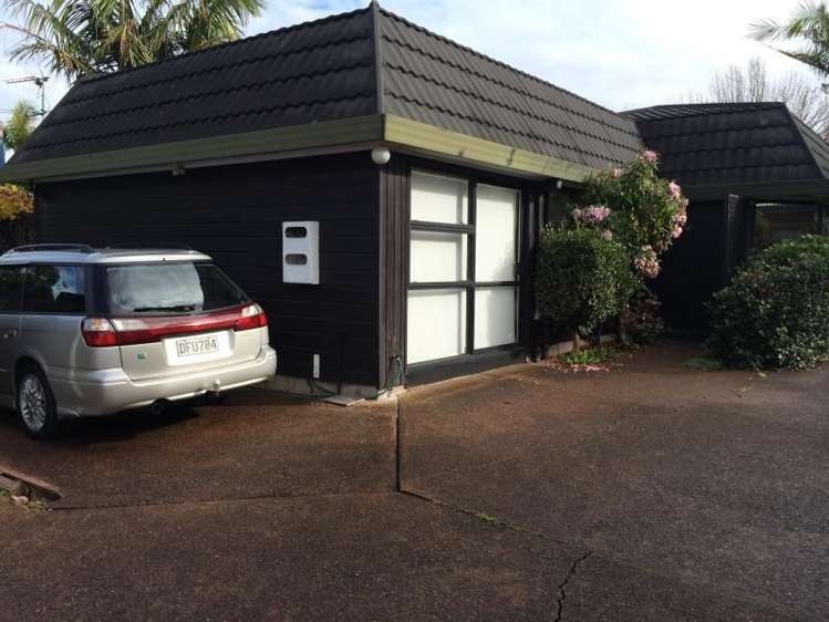 2/67 Dignan Street Point Chevalier_8