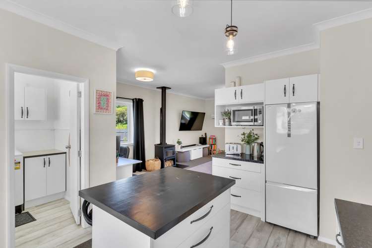 11 Ludlam Street Featherston_23