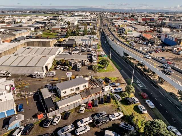 15 Hewletts Road Mount Maunganui_2