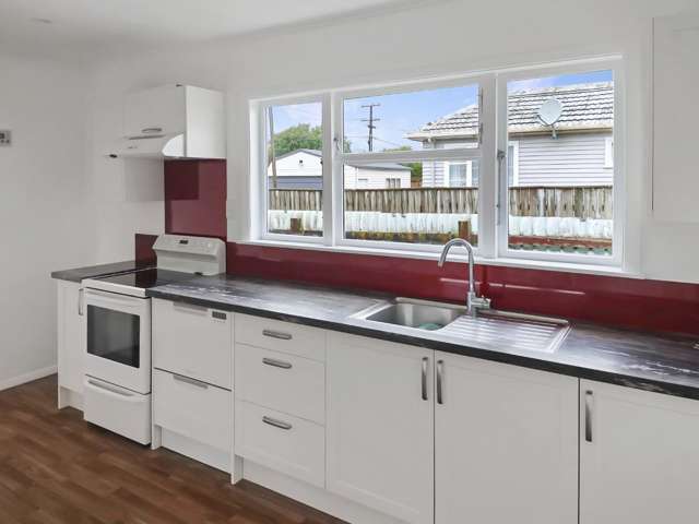 185 Wainuiomata Road 10629_2