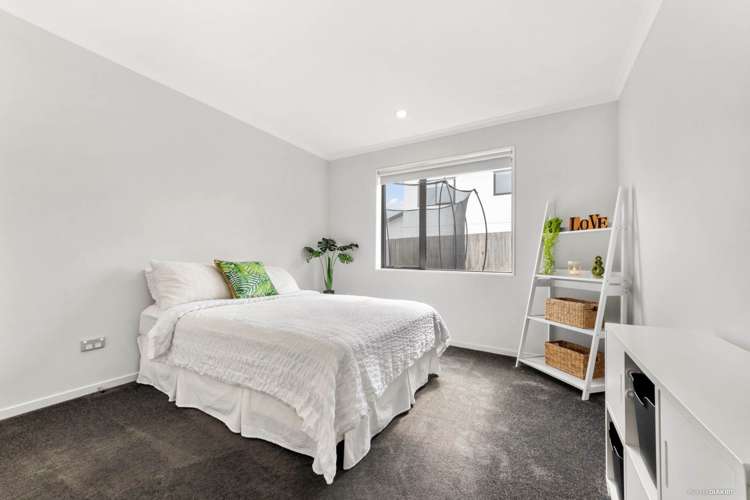 11 Ngaroma House Drive Hobsonville_12