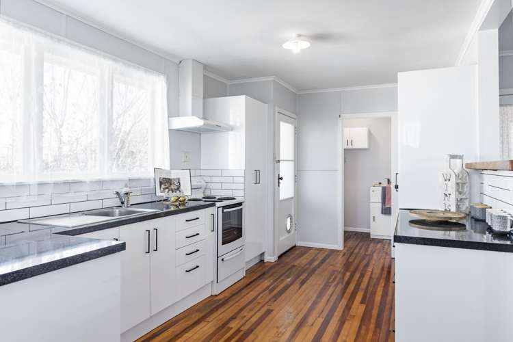 14 Raleigh Street Waitara_7