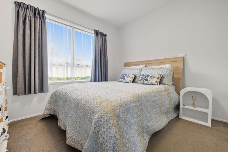 2/1216 Papamoa Beach Road Papamoa_9