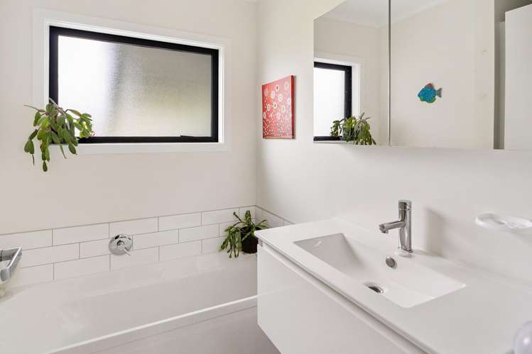 70 King Road Rosewill_13