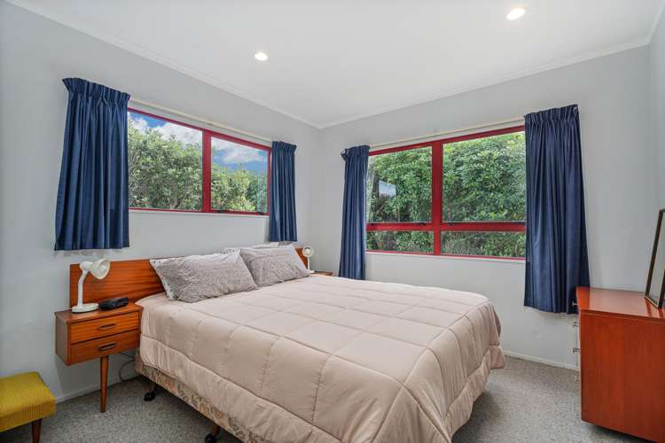 6 Leah Road, Simpsons Beach Whitianga_11