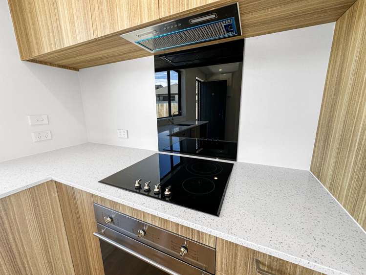 2/116 Aldwins Road_3