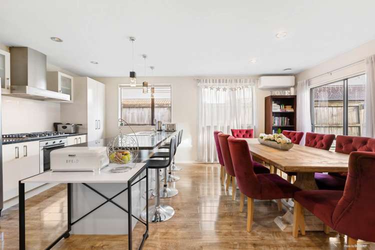 12 Manning Rise Flat Bush_10