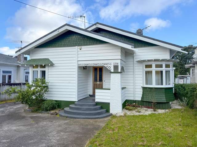 Greenlane, Three Bedroom