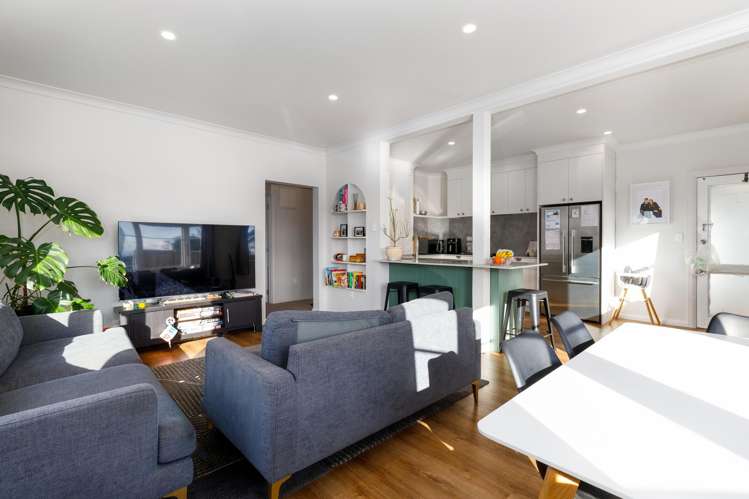 23 Holdaway Street_4
