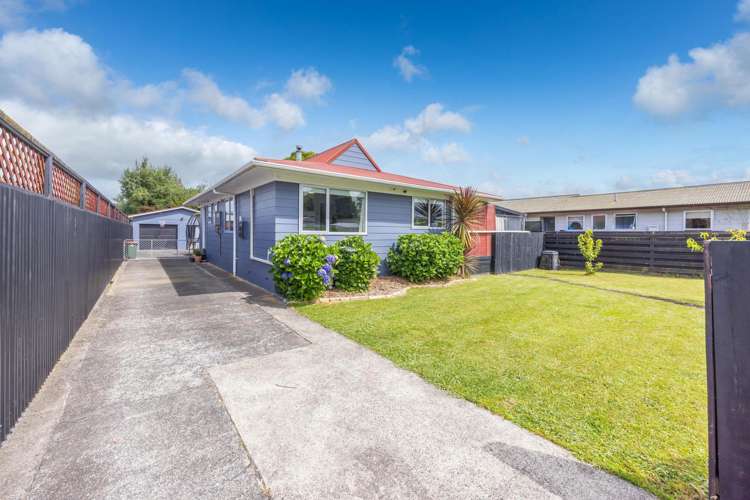 56 Karen Crescent Dinsdale_35